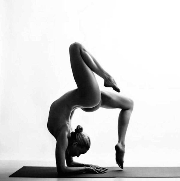NudeYogaGirl_9